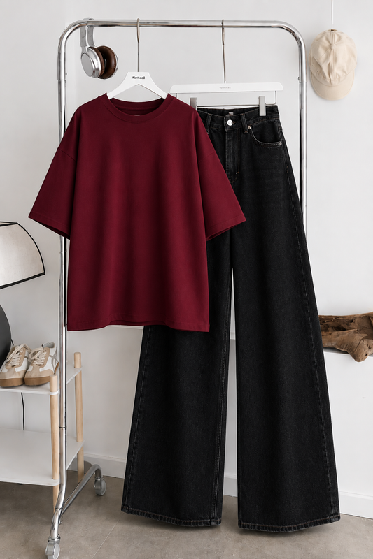 DUO SET (MAROON BAGGY TEE WITH JET BLACK WIDE LEG JEANS)